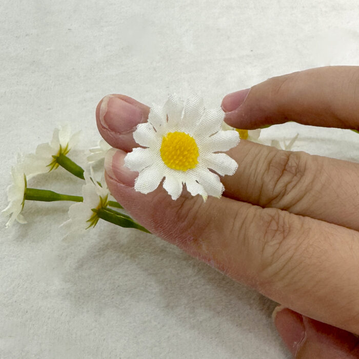 GNW White Artificial Daisy HH-07 - Image 2